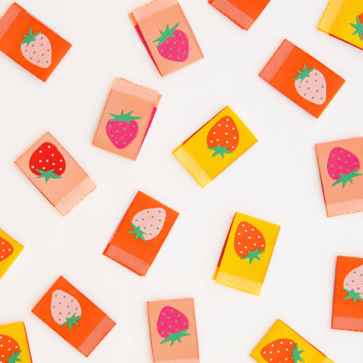 Strawberry Multipack - Woven Sewing Labels