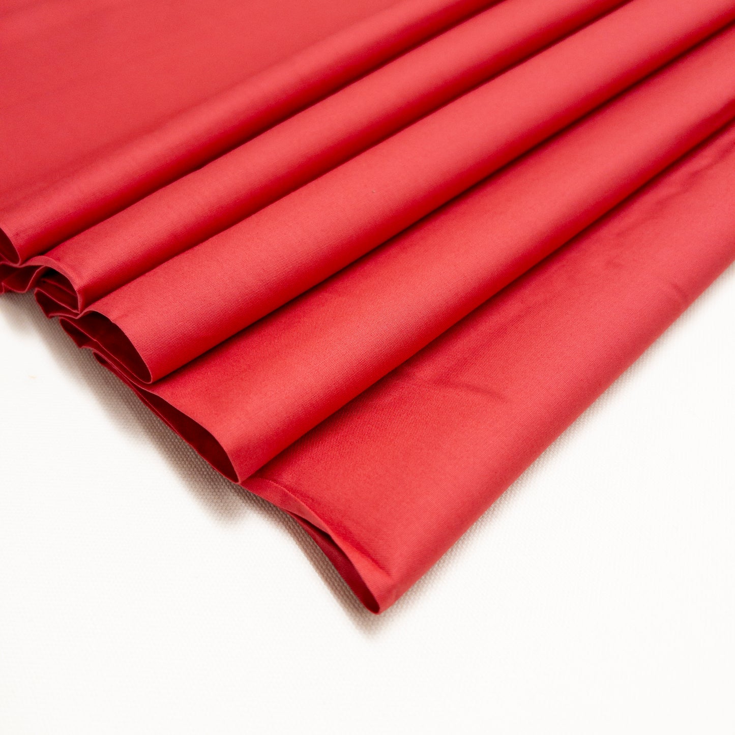 Organic Cotton Poplin in Hollyberry