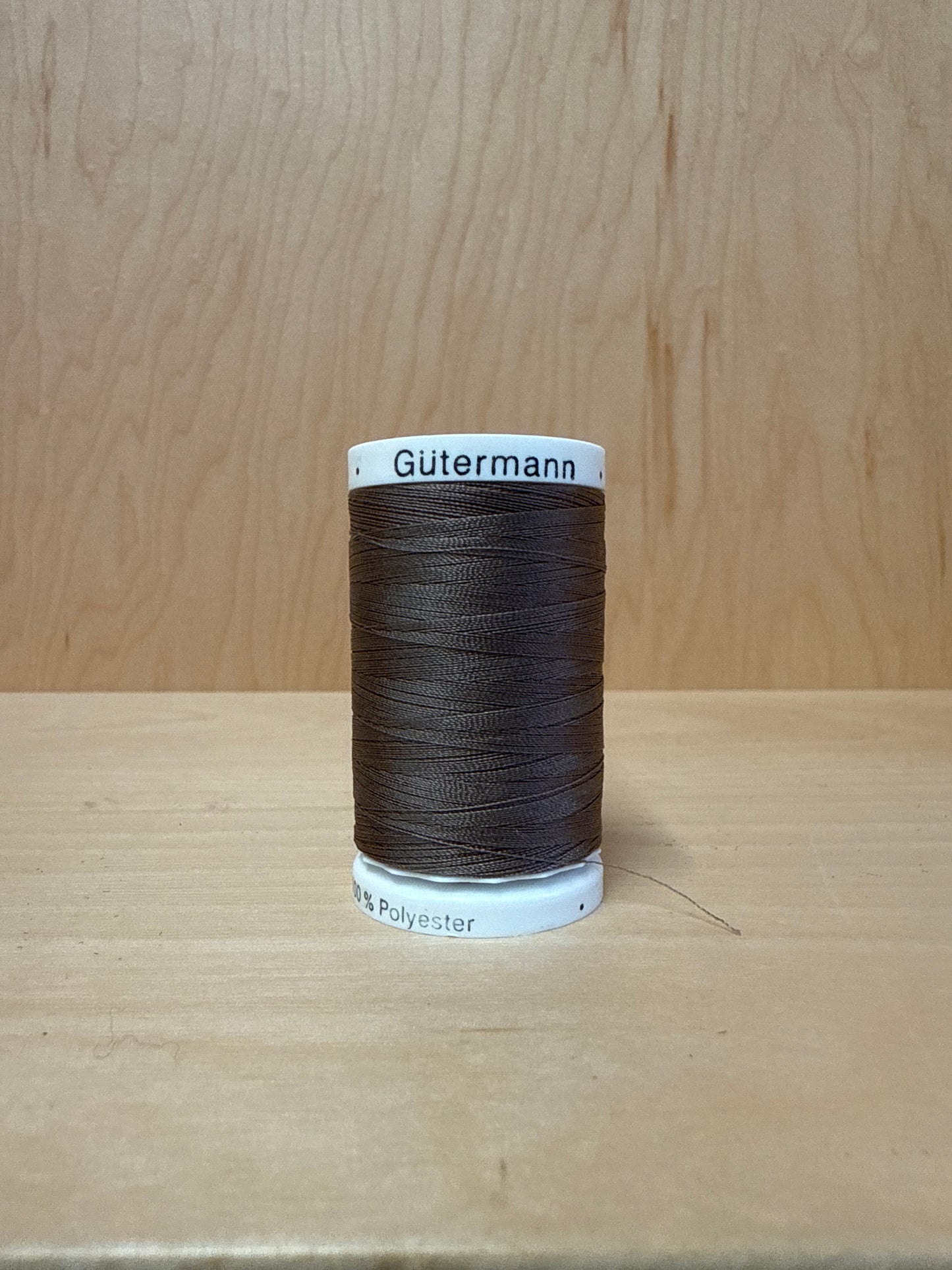 Gutermann Sew-All Thread in Gaberdine #525 - 547 yards