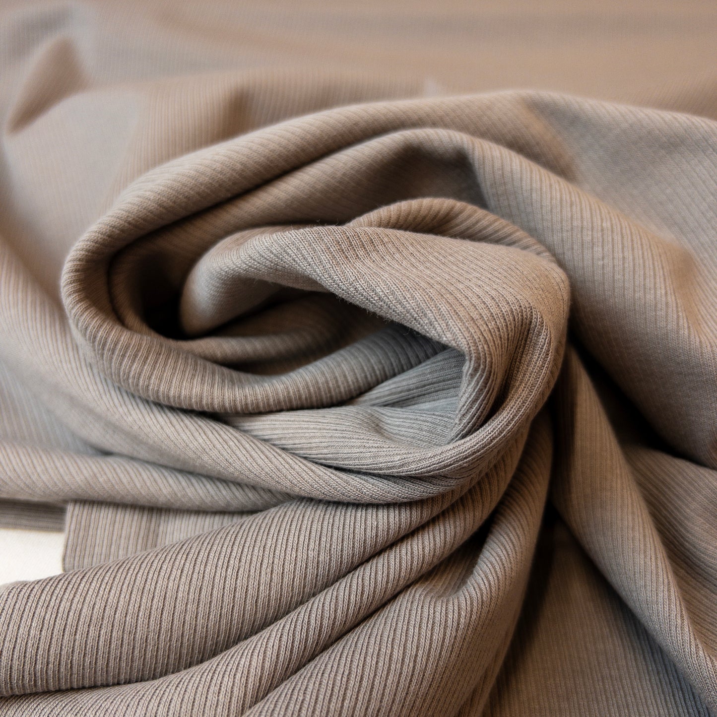 Rib Jersey in Rock Grey