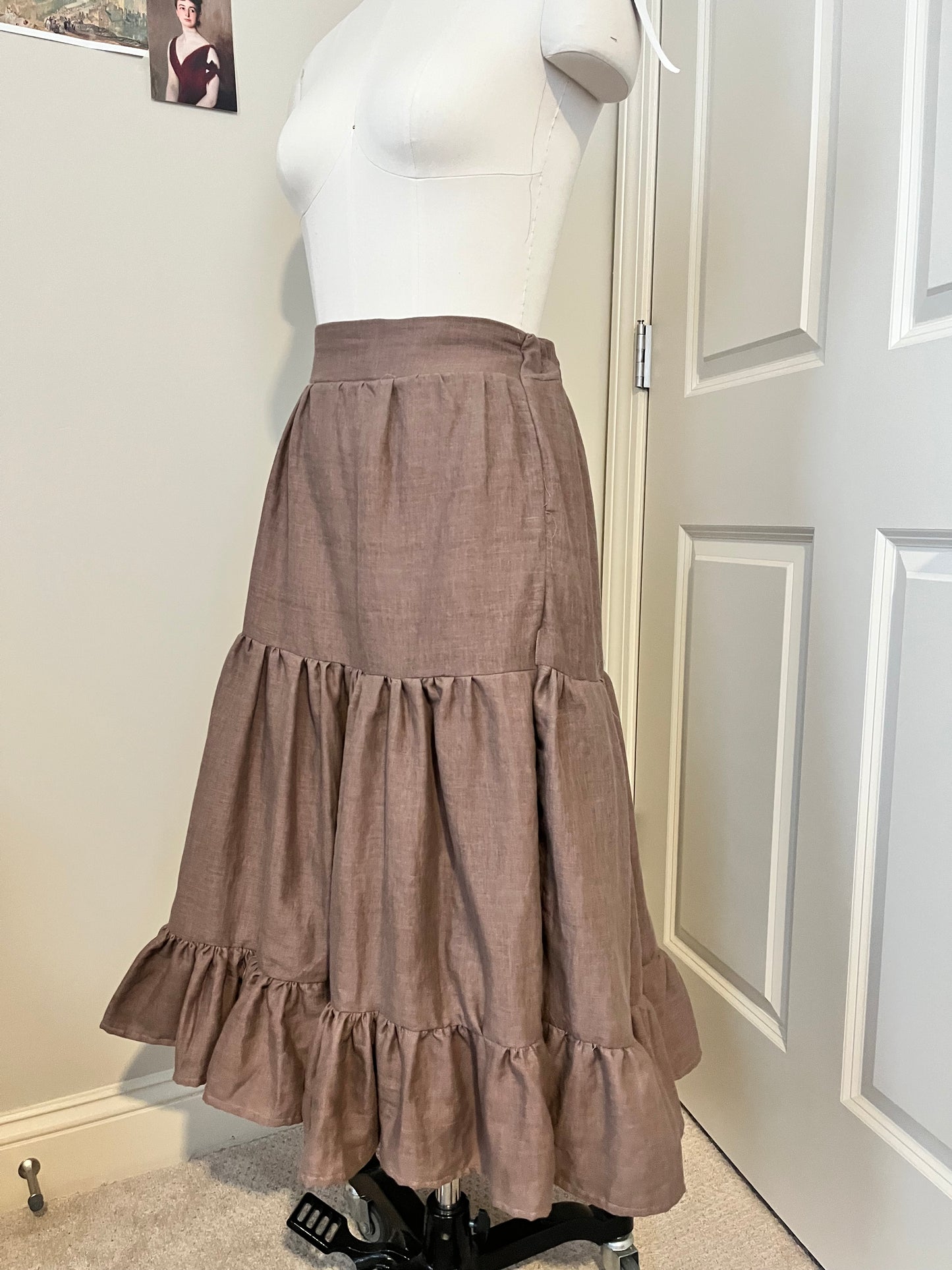 Sew a Pattern-Free Peasant Skirt