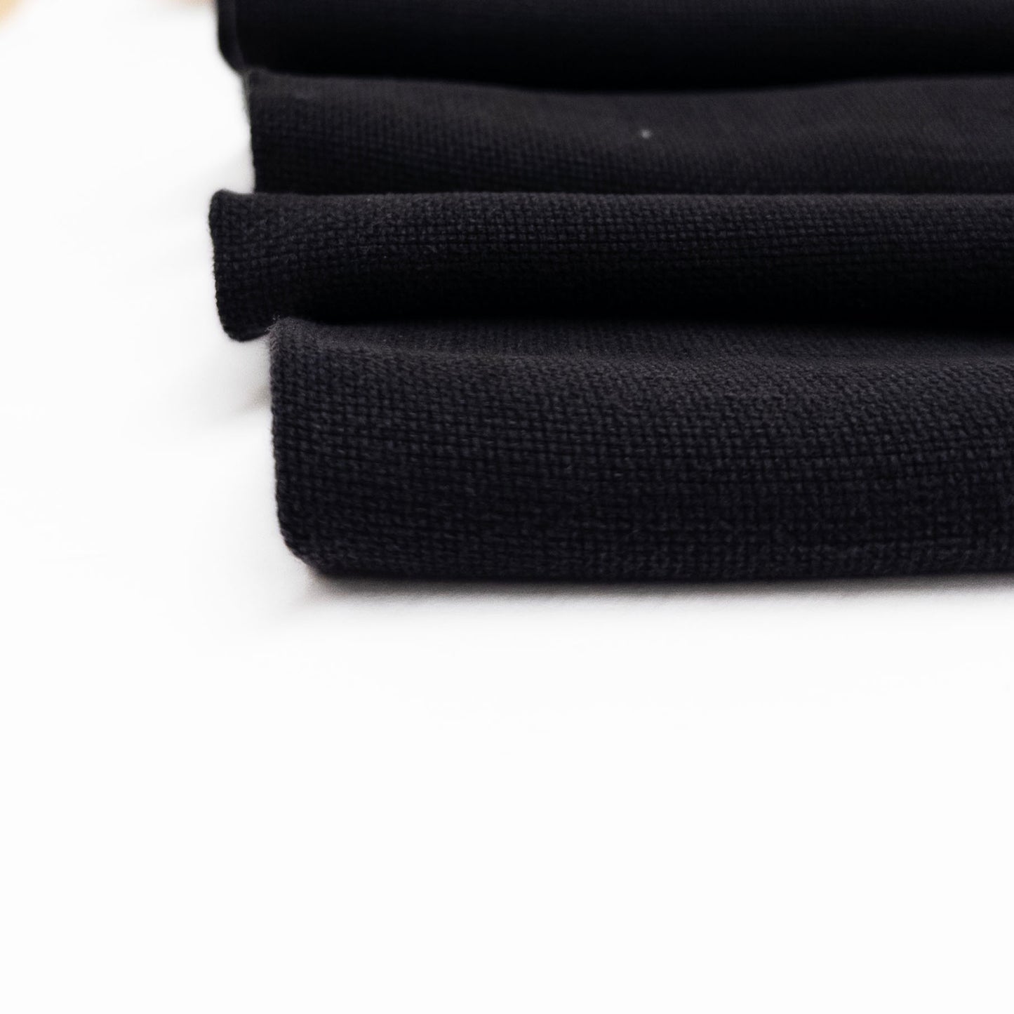 Linen Blend in Black