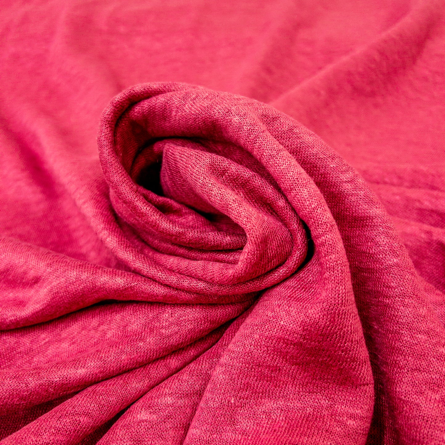 100% Fine Linen Knit in Fuchsia