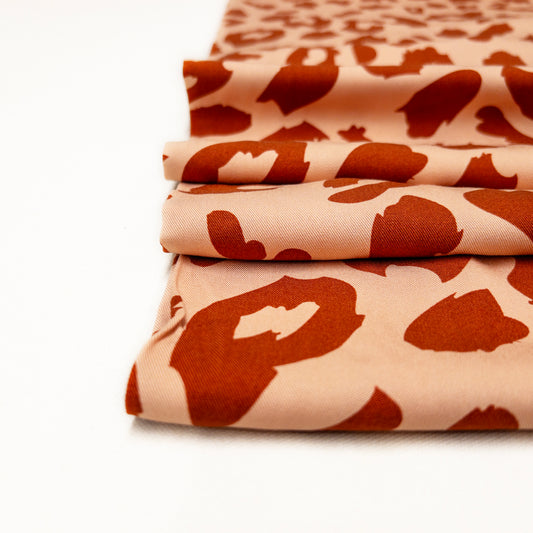 Urban Leo Viscose Twill in Rose