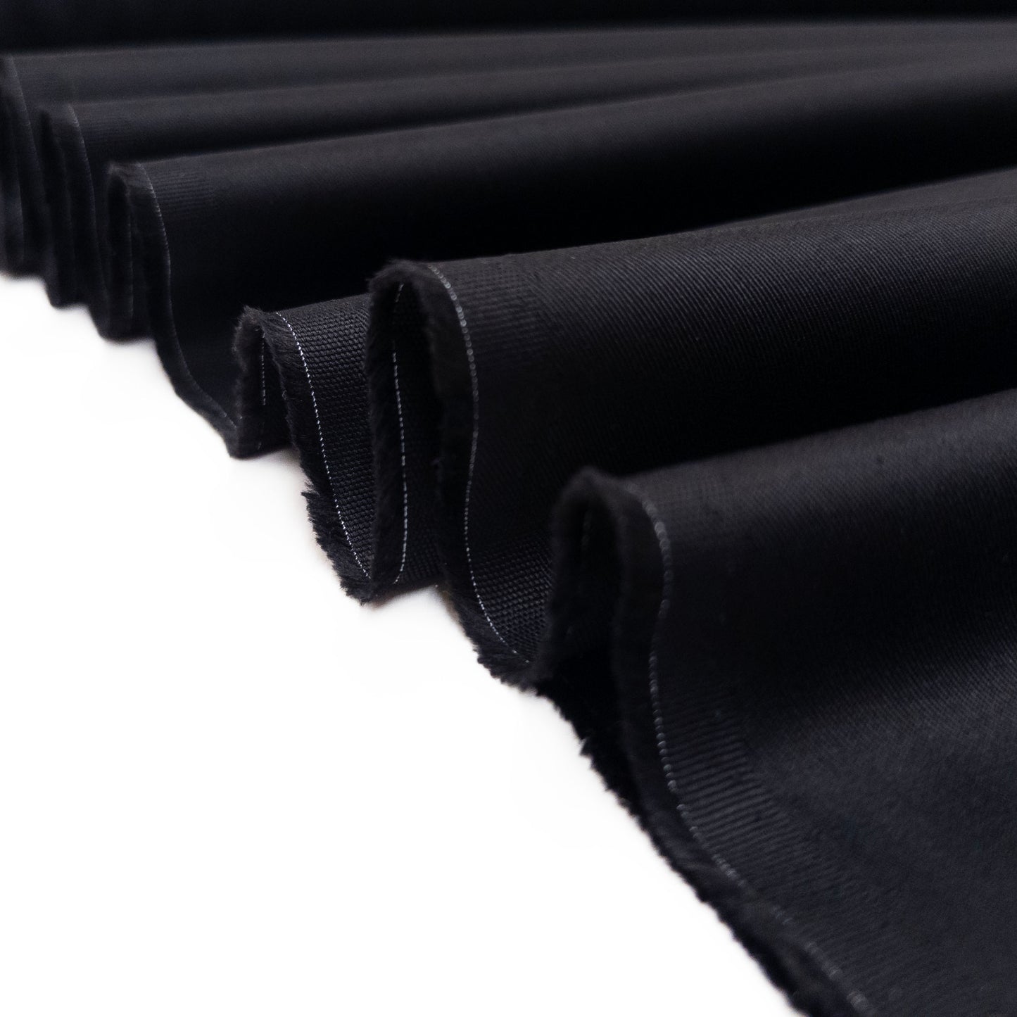 Medium Twill in Black