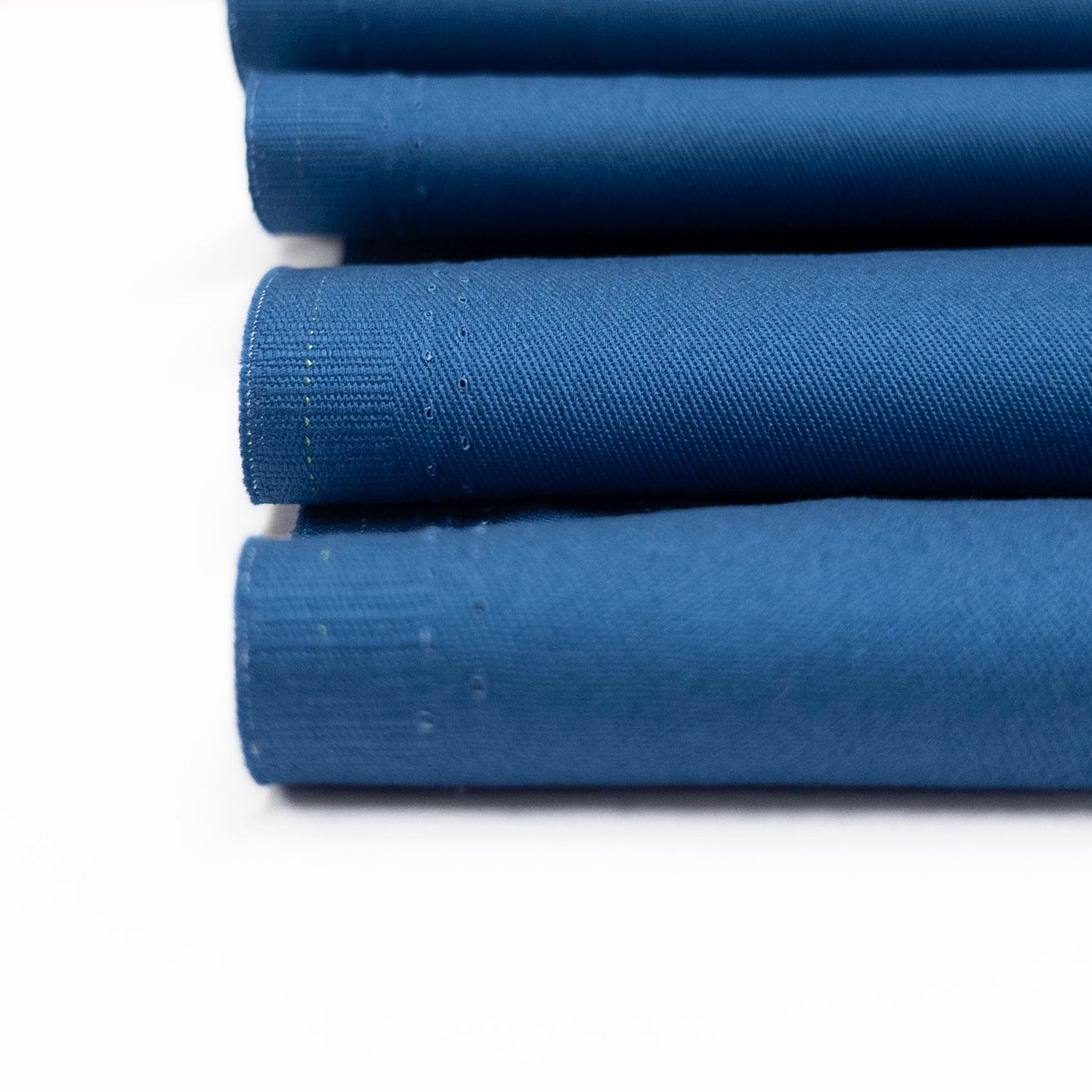 Medium Twill in Ink Blue