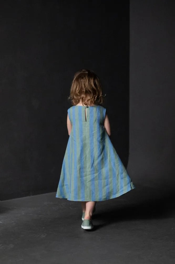 TRAPEZETTE Child's Dress 3-8