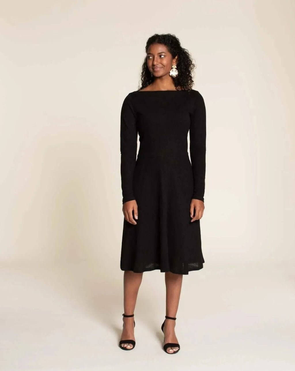 asta jersey dress sewing pattern | Paper sewing pattern laceup heel