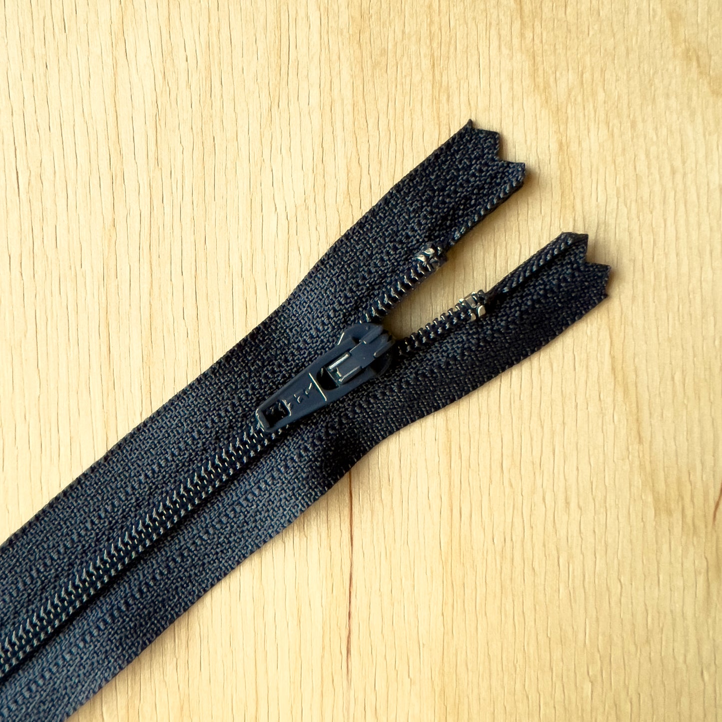 9" Coil Zipper