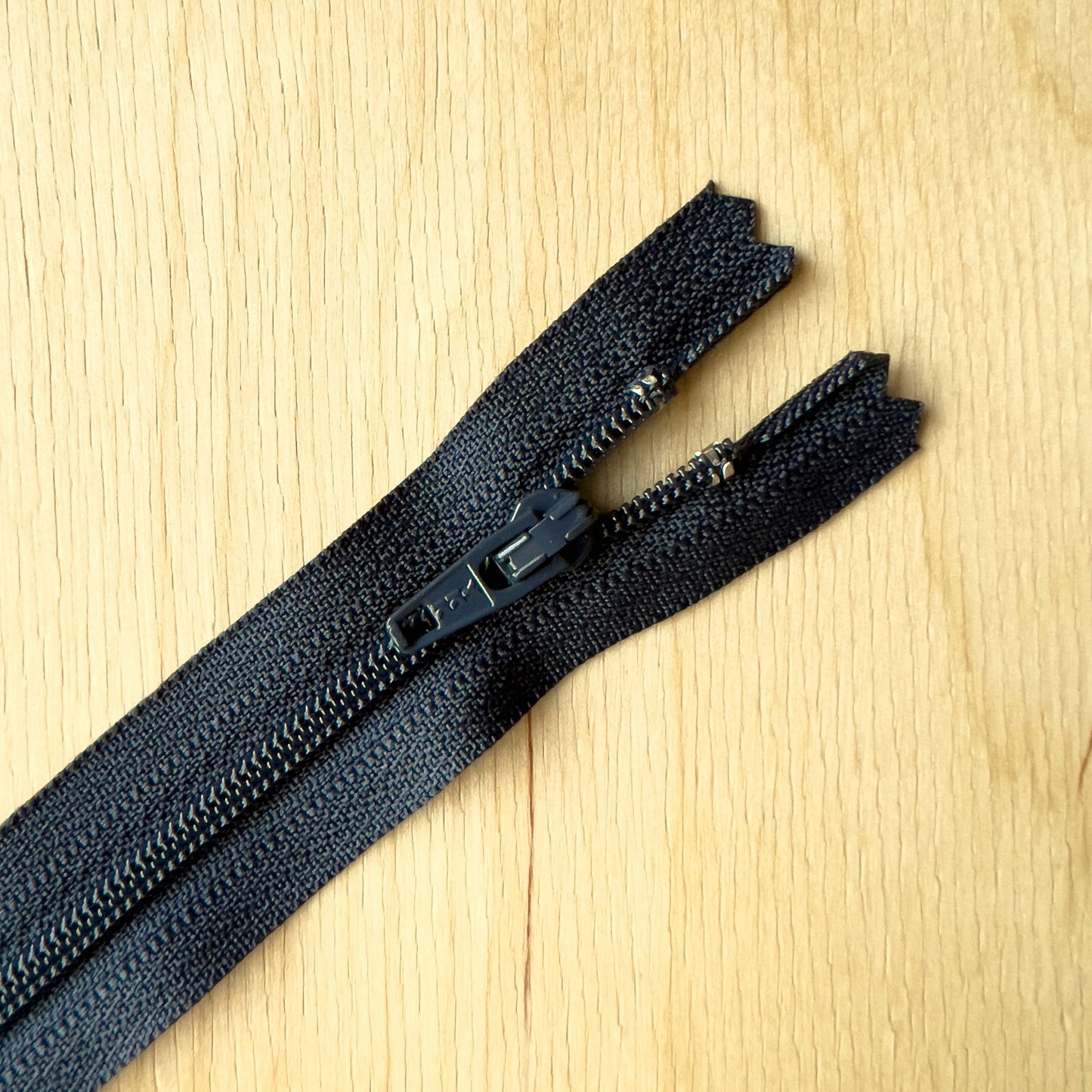 14" Coil Zipper
