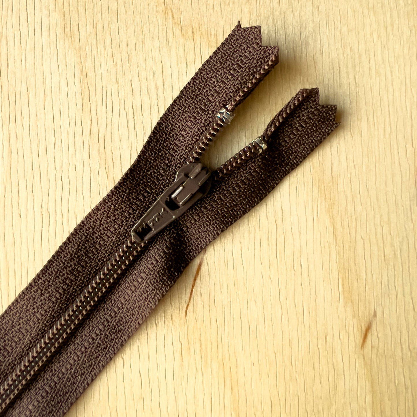 22" Coil Zipper