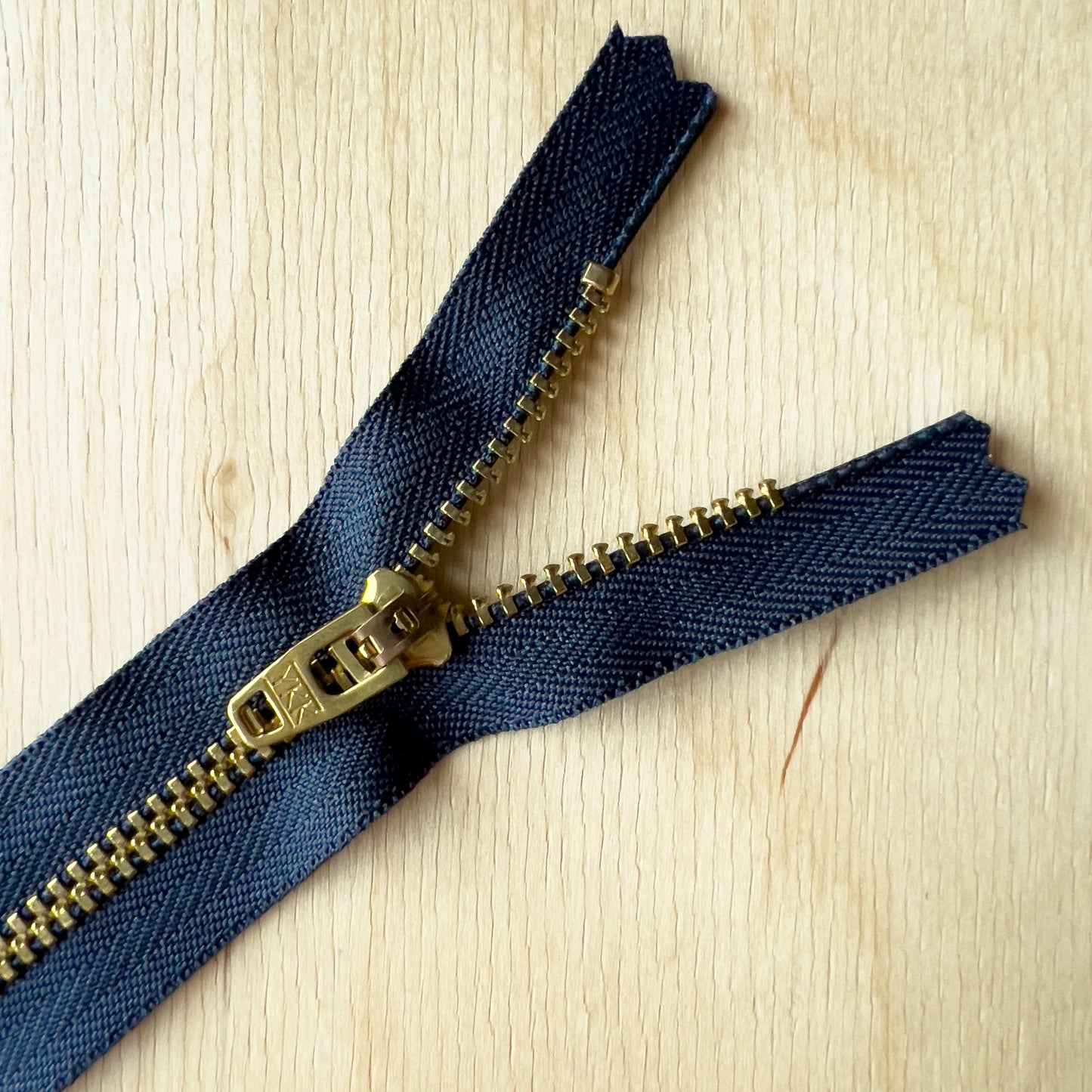 7" Jeans Zipper