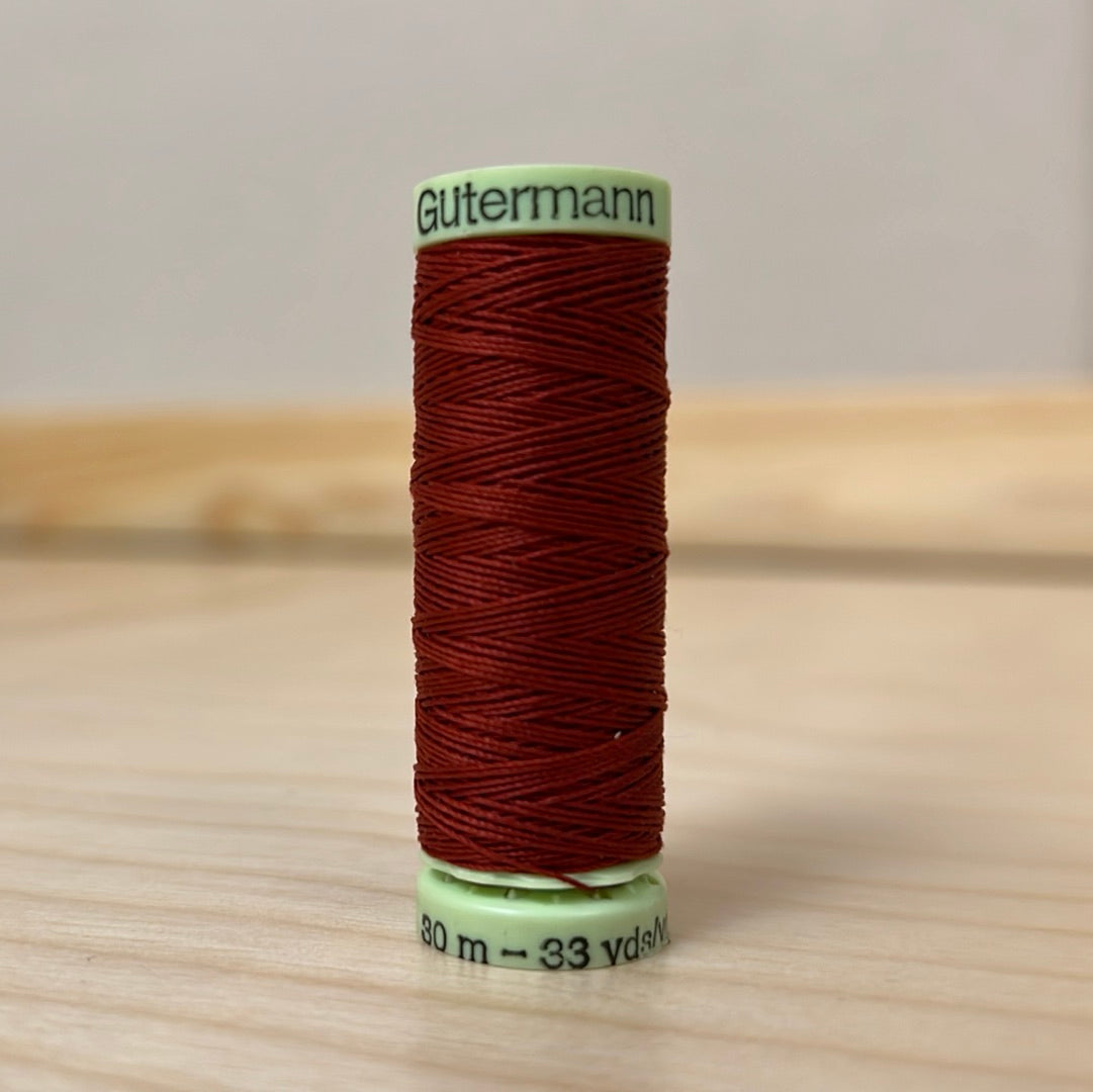 Gutermann Top Stitch Thread in Rust #570 - 33 yards
