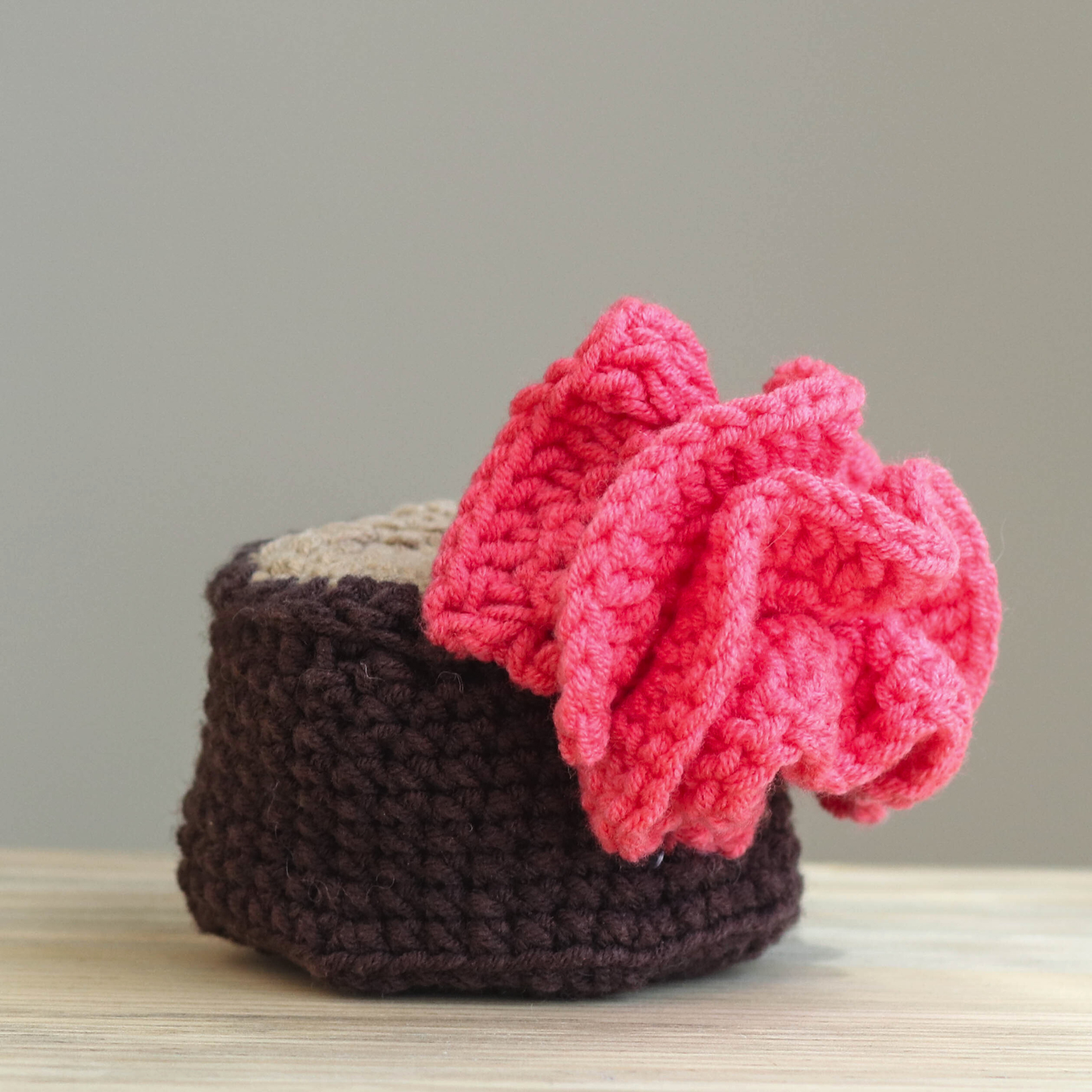 Amigurumi Pink Oyster Mushroom Crochet Kit