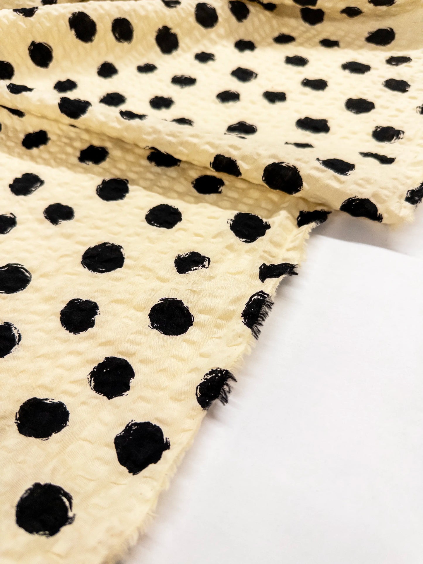 Seersucker Cotton Print in Dalmation
