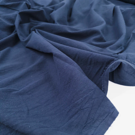 Crumple Cotton in Navy