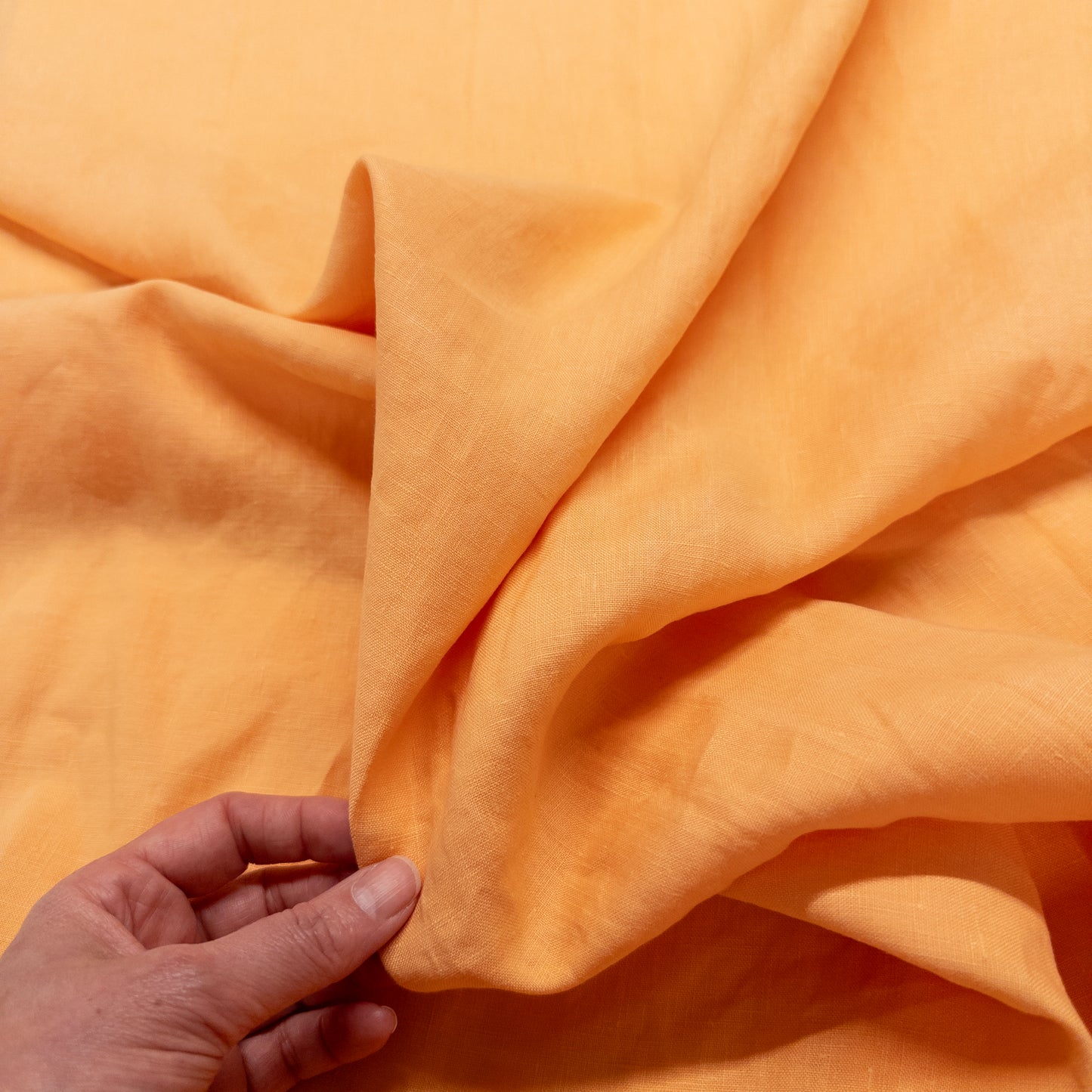 5oz. Linen in Cantaloup
