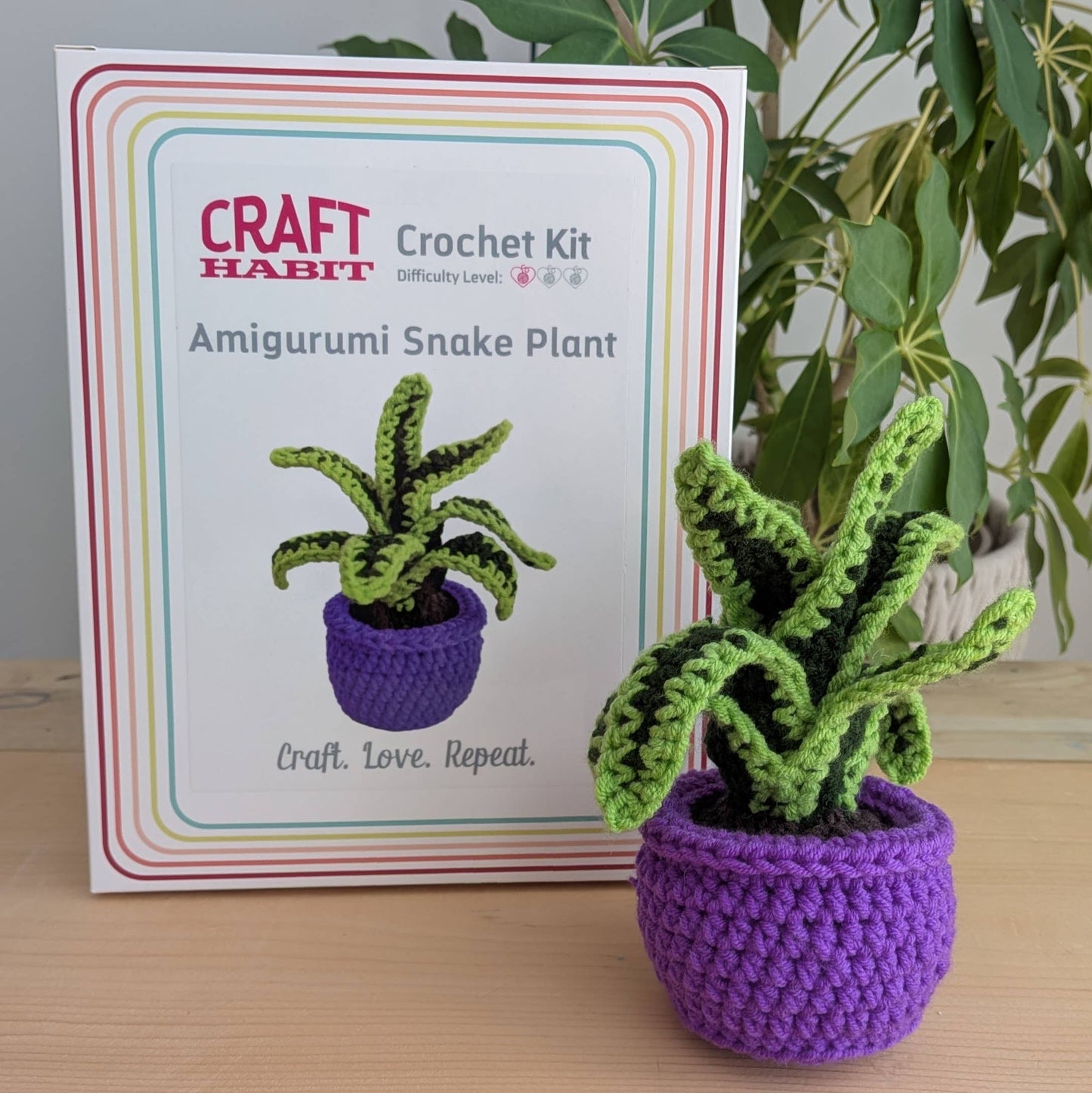Amigurumi Snake Plant Crochet Kit