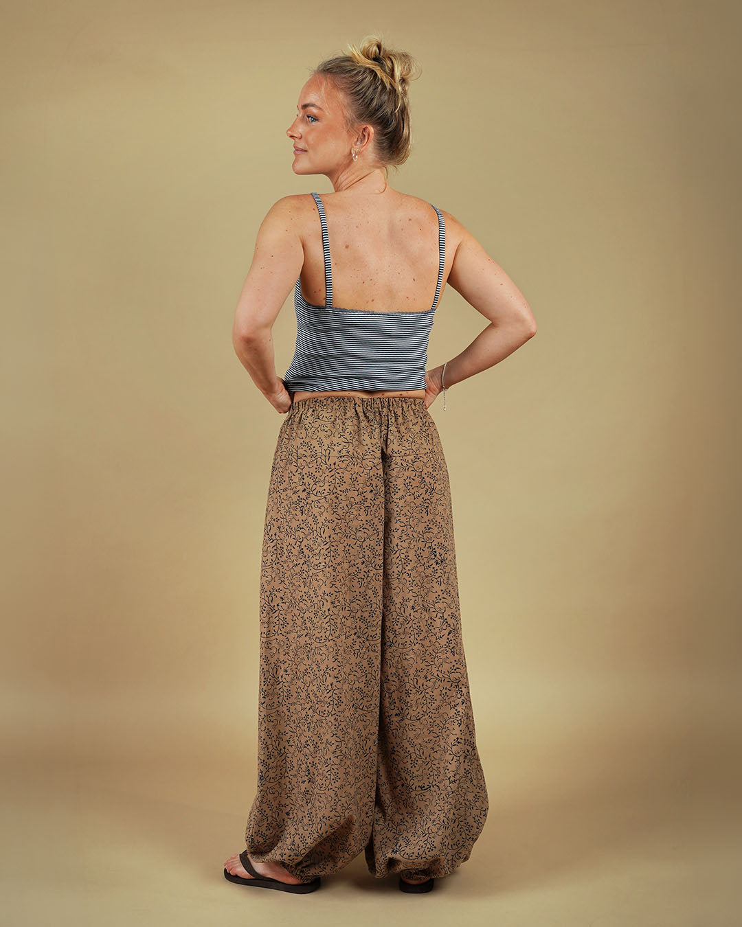 Bubble Pants Sewing Pattern