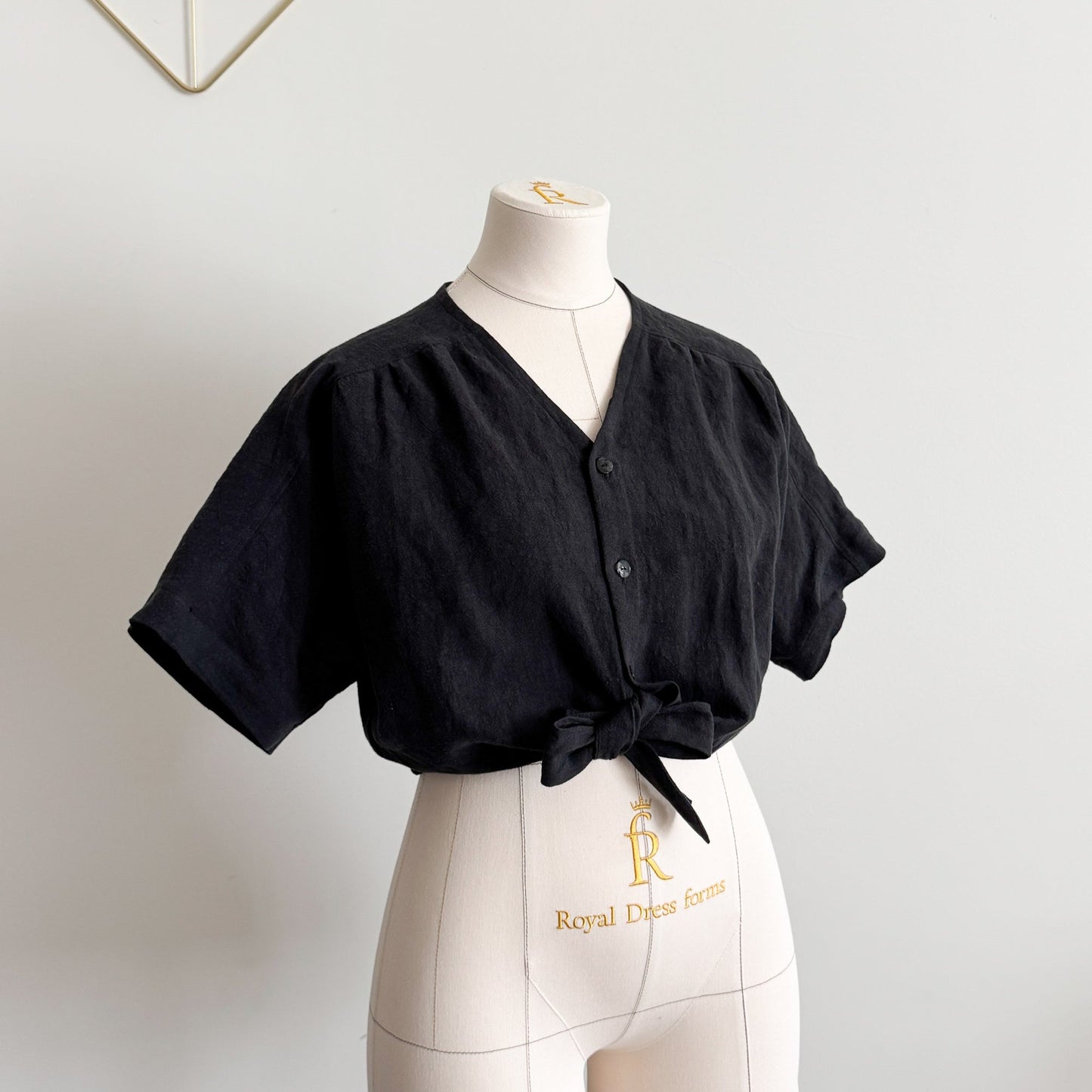 PDF Arles Top Pattern - Sewing Therapy