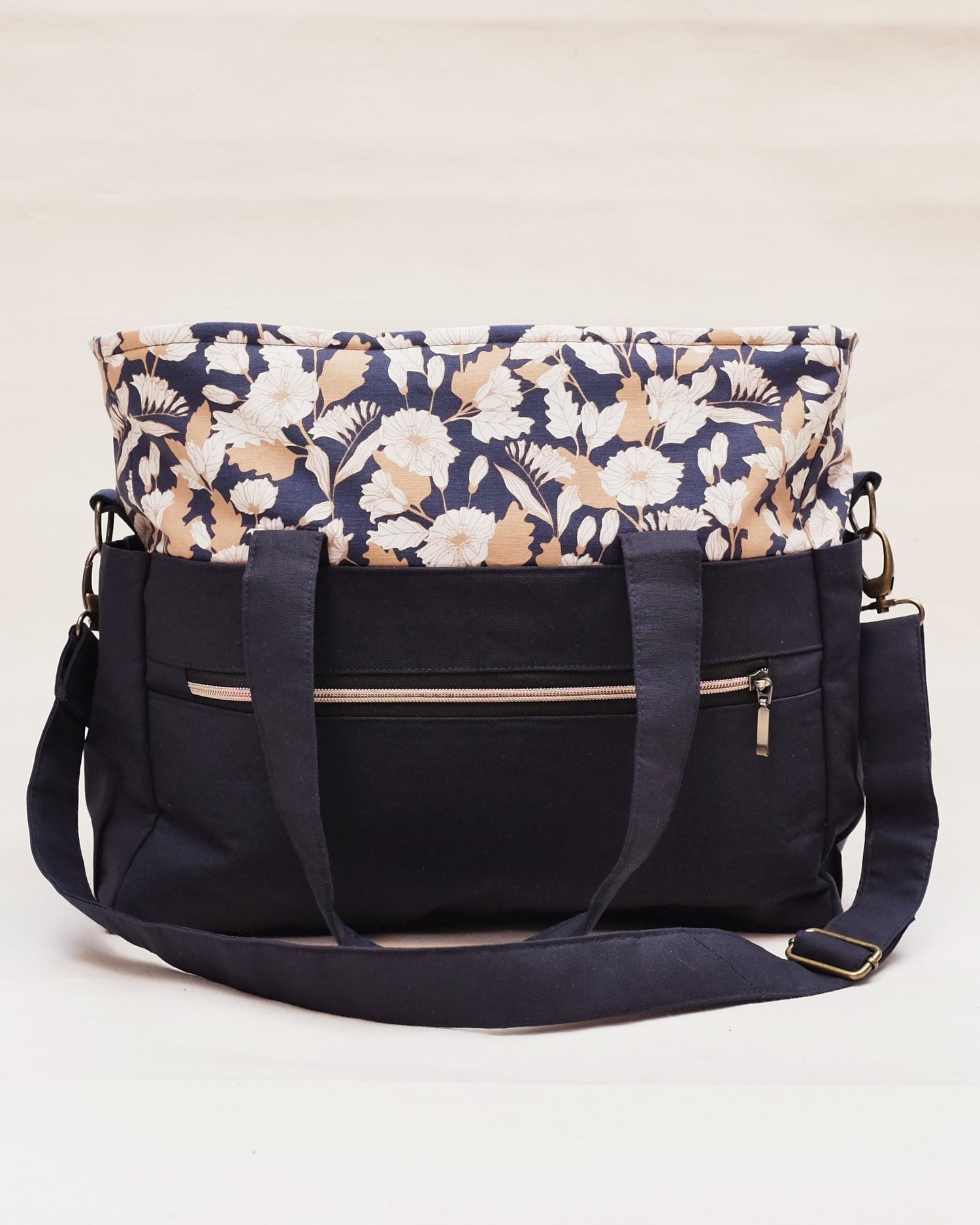 Qualicum Bag PDF