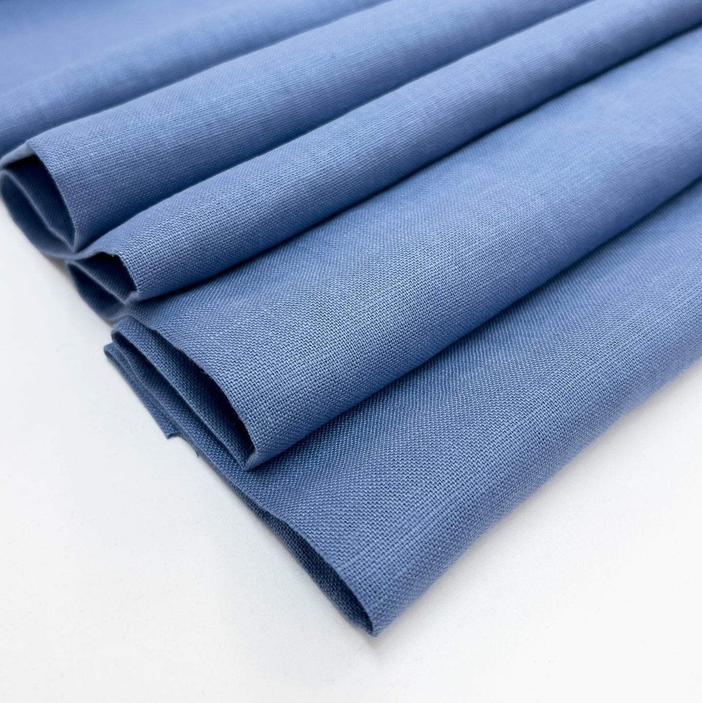 Medium Weight Linen in Blue Chalk