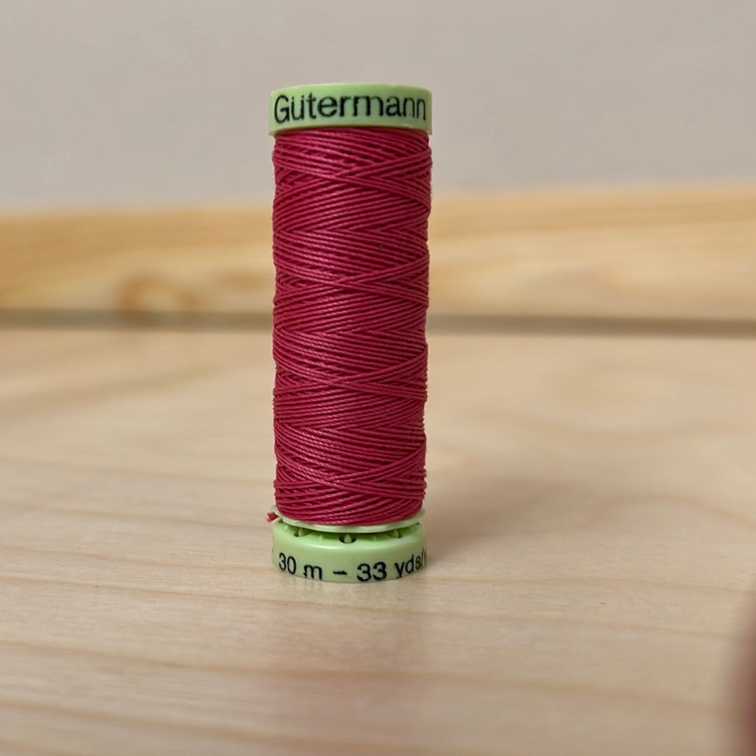 Gutermann Top Stitch Thread in Dusty Rose #320 - 33 yards
