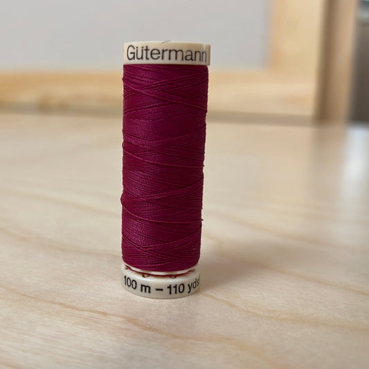 Gutermann Sew-All Thread in Cyclamen #938 - 110 yards