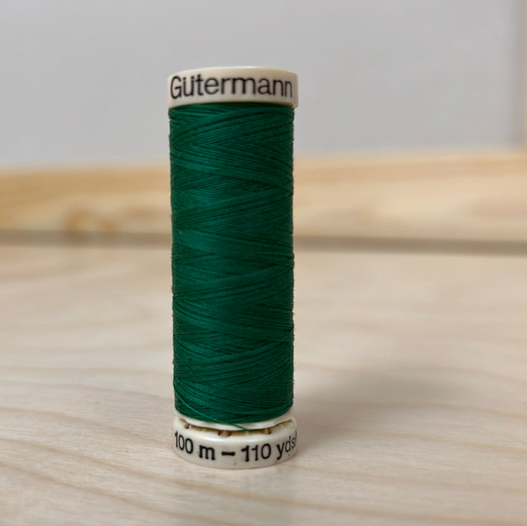 Gutermann Sew-All Thread in Kelly Green #760 - 110 yards