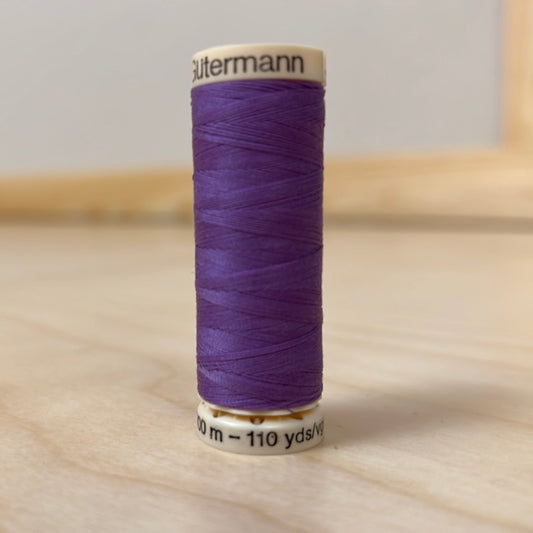 Gutermann Sew-All Thread in Parma Violet #925 - 110 yards
