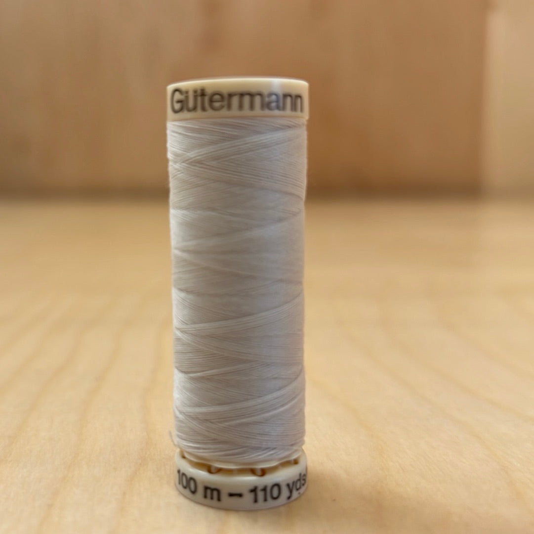 Gutermann Sew-All Thread in Eggshell #22 - 110 yards