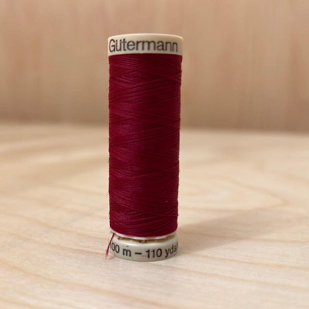 Gutermann Sew-All Thread in Claret #440 - 110 yards
