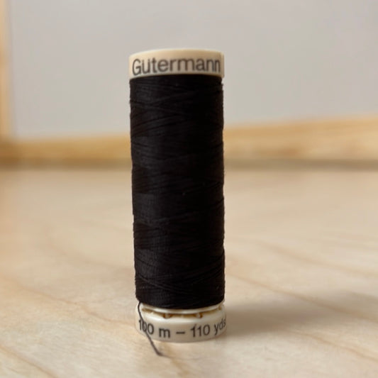 Gutermann Sew-All Thread in Walnut #594 - 110 yards